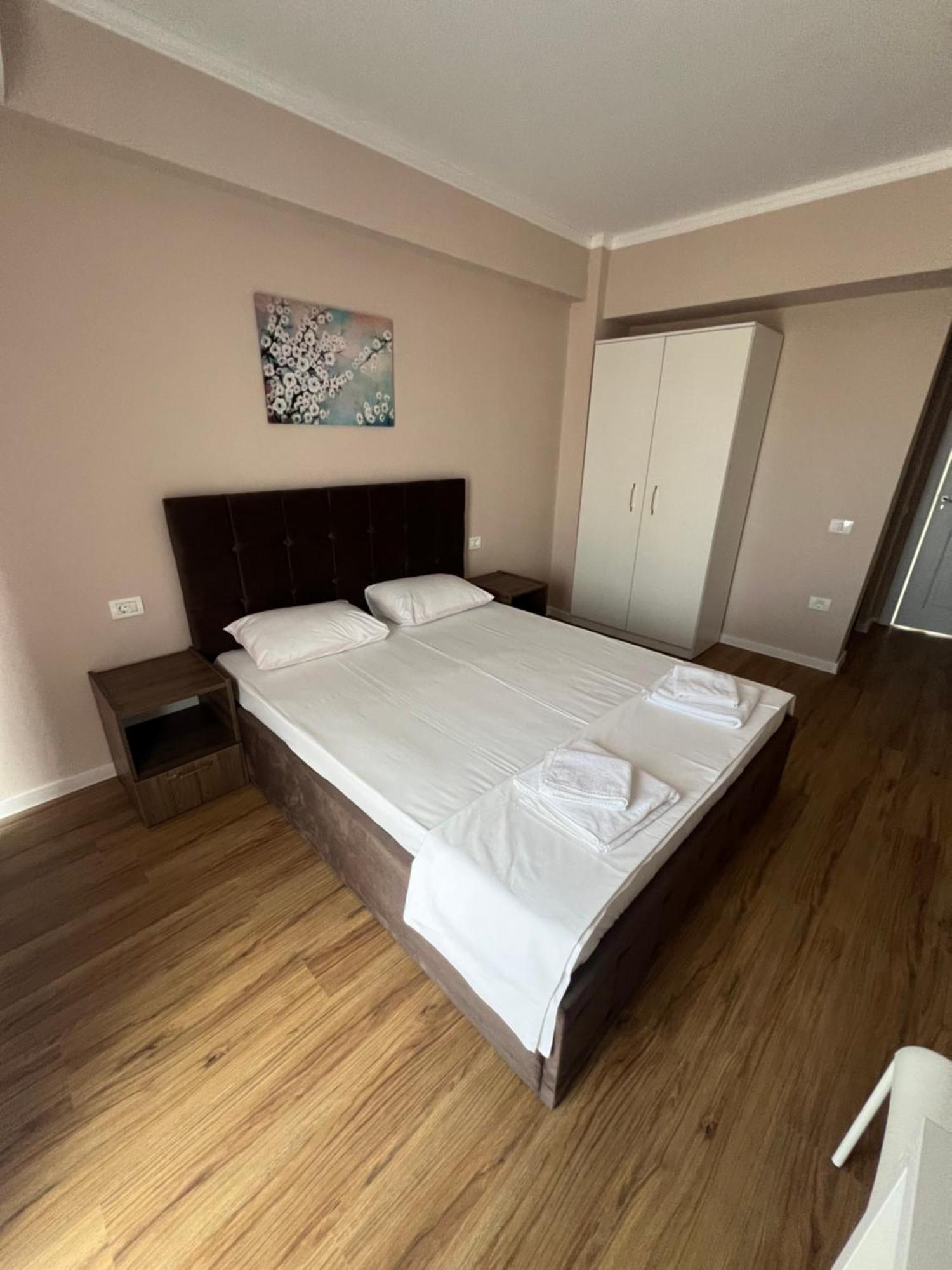 Pensiunea Riviera コスティネシュティ エクステリア 写真